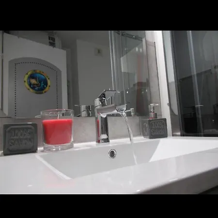 A 5 Min A Pieds De La